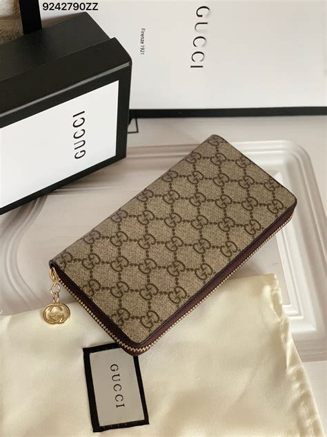 gucci zippy coin purse|Gucci coin purse wallet.